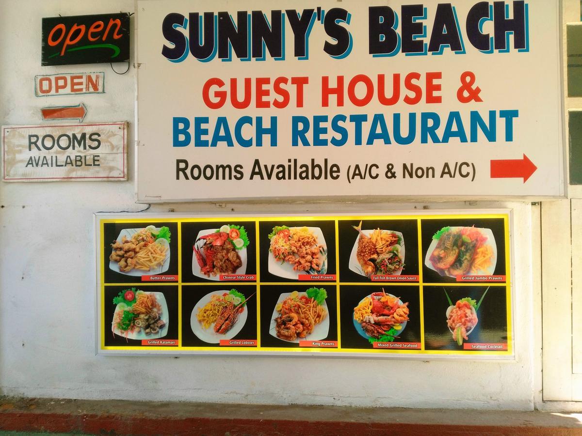 Sunnys Beach Guest House Hikkaduwa Kültér fotó